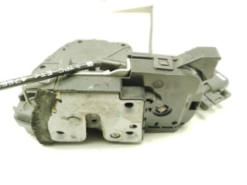 825020013R CERRADURA PUERTA LAT TRA DER RENAULT LATITUDE (L70_)|Desguaces La Cabaña
