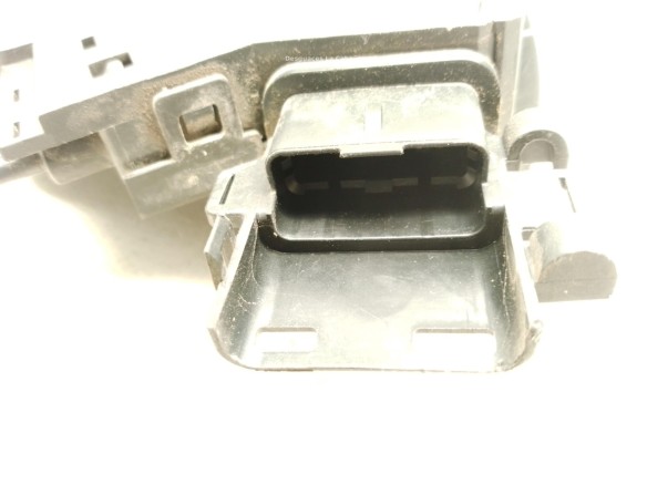 825020013R CERRADURA PUERTA LAT TRA DER RENAULT LATITUDE (L70_)|Desguaces La Cabaña