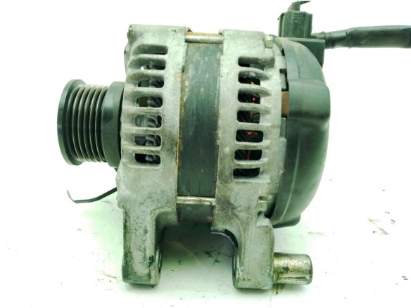 104210 5711 ALTERNADOR FORD KUGA I|Desguaces La Cabaña