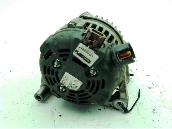 LRA0281 ALTERNADOR VOLVO C30 (533)|Desguaces La Cabaña