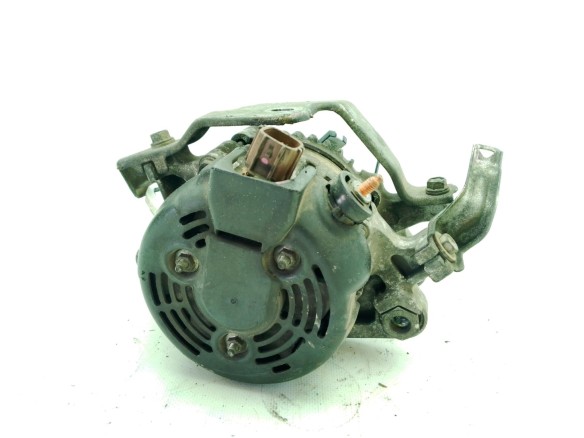 270600Y050 ALTERNADOR TOYOTA YARIS (_P9_)|Desguaces La Cabaña