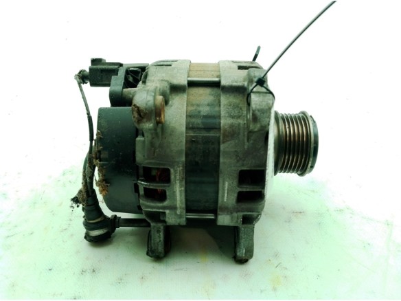  0125811027 ALTERNADOR VW PASSAT Variant (365)|Desguaces La Cabaña