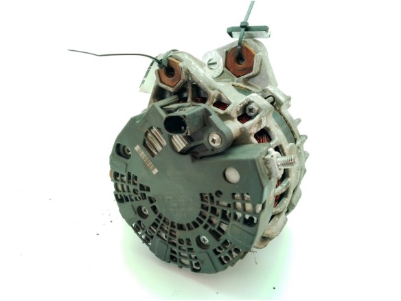 0125711042 ALTERNADOR VOLVO V40 Fastback (525, 526)|Desguaces La Cabaña