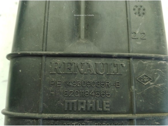 289101168R, 149509035R, 8201184565 BOTE LIMPIAPARABRISAS DACIA SANDERO II|Desguaces La Cabaña