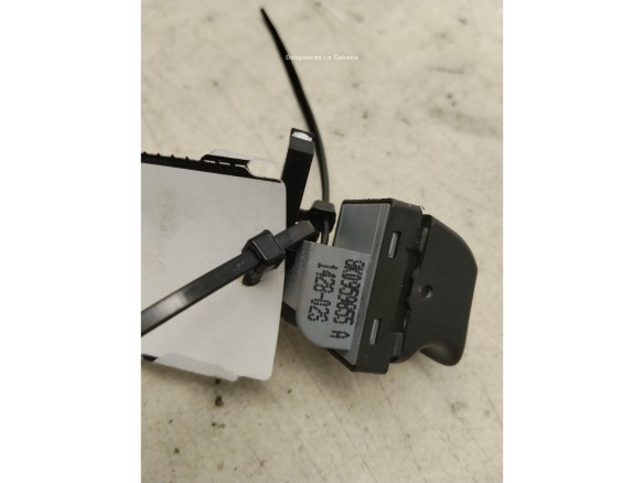 8K0959855A V10 MANDO ELEVALUNAS PUERTA LAT DEL DER AUDI A4 (8K2, B8)|Desguaces La Cabaña