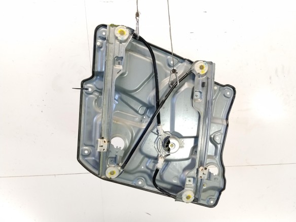   ELEVALUNAS PUERTA LAT DEL DER NISSAN PRIMERA Hatchback (P12)|Desguaces La Cabaña