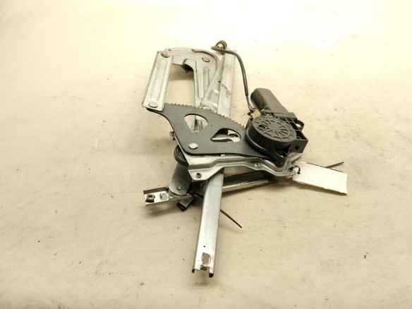   ELEVALUNAS PUERTA LAT DEL DER HYUNDAI GALLOPER II (JK-01)|Desguaces La Cabaña