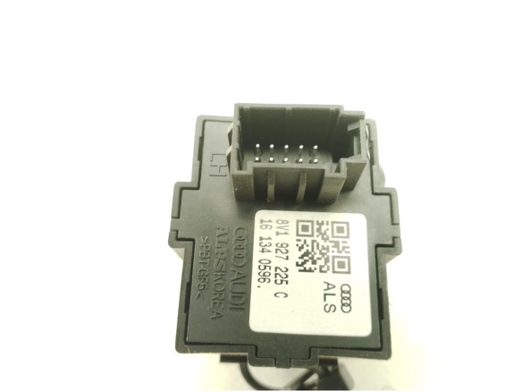 8V1927225C INTERRUPTOR FRENO MANO ELECTRICO AUDI A3 Sportback (8VA, 8VF)|Desguaces La Cabaña