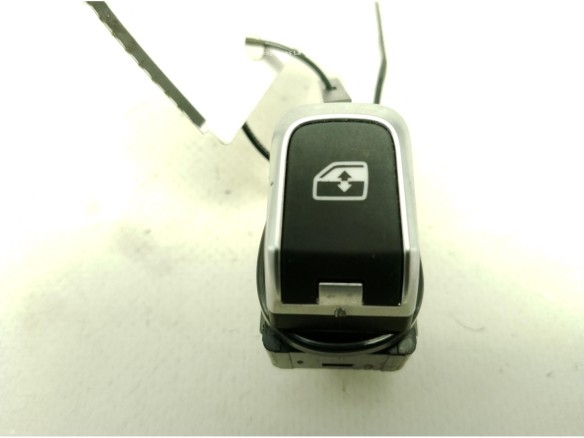 MANDO ELEVALUNAS PUERTA LAT DEL DER AUDI A3 Sportback (8VA, 8VF)|Desguaces La Cabaña