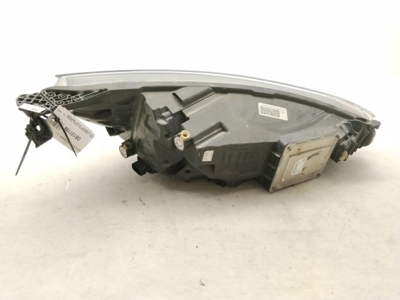 MX7B13E015ED FARO IZQUIERDO FORD FOCUS IV (HN)|Desguaces La Cabaña