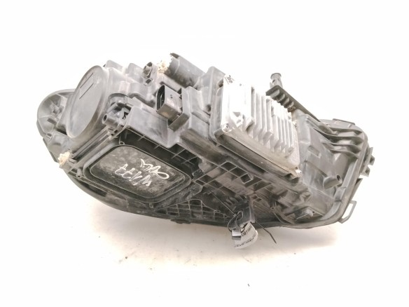 A1779062700KZ FARO IZQUIERDO MERCEDES BENZ CLASE A (W177)|Desguaces La Cabaña