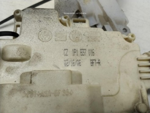 1P1837016 CERRADURA PUERTA LAT DEL DER VW EOS (1F7, 1F8)|Desguaces La Cabaña
