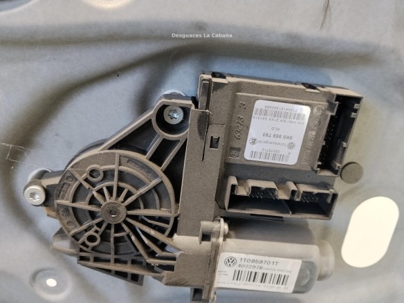 ELEVALUNAS PUERTA LAT DEL IZQ VW CADDY III Furgón (2KA, 2KH, 2CA, 2CH)|Desguaces La Cabaña