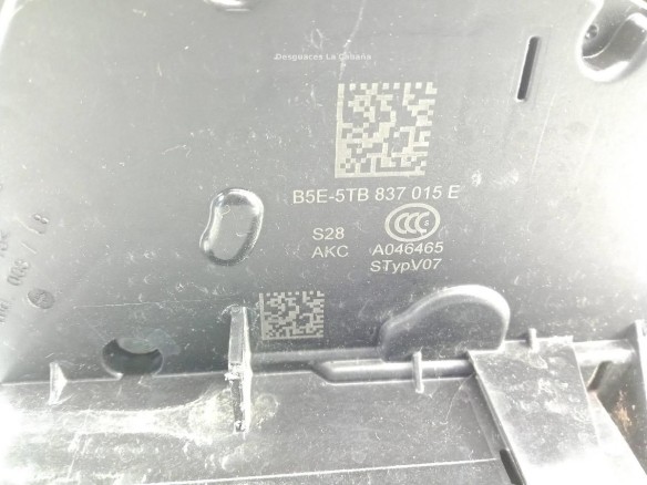 5TB837015E CERRADURA PUERTA LAT DEL IZQ SKODA SUPERB III Ranchera familiar (3V5) |Desguaces La Cabaña