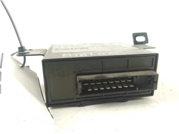 5010415050A MODULO ELECTRONICO RENAULT Midlum|Desguaces La Cabaña