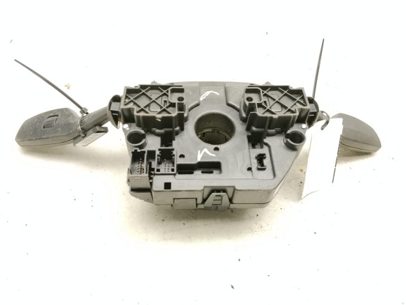  935114801 MANDO COMPLETO BMW 1 (F20)|Desguaces La Cabaña