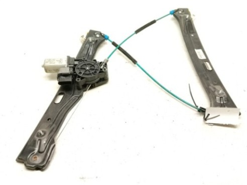 51337281882 ELEVALUNAS PUERTA LAT DEL DER BMW 1 (F20)|Desguaces La Cabaña