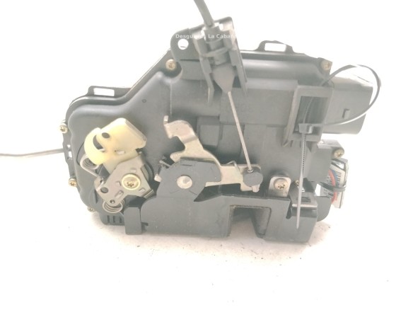 401837015 CERRADURA PUERTA LAT DEL IZQ AUDI A4 Descapotable (8H7, B6, 8HE, B7)|Desguaces La Cabaña