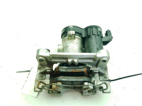   PINZA TRA IZQ FORD FOCUS IV (HN)|Desguaces La Cabaña