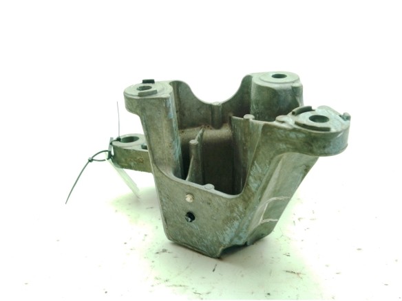   SOPORTE MOTOR IZQ FORD FOCUS IV (HN)|Desguaces La Cabaña