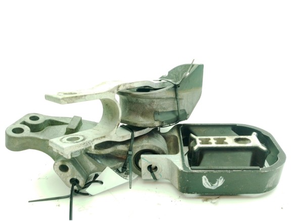   SOPORTE MOTOR INF VOLVO V40 Fastback (525, 526)|Desguaces La Cabaña