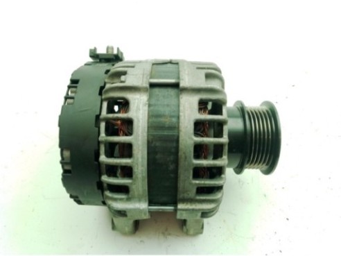 31419101 ALTERNADOR VOLVO V40 Fastback (525, 526)|Desguaces La Cabaña