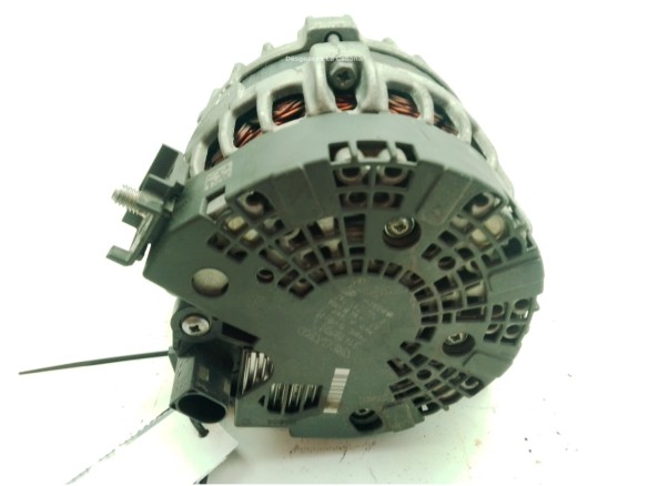 31419101 ALTERNADOR VOLVO V40 Fastback (525, 526)|Desguaces La Cabaña