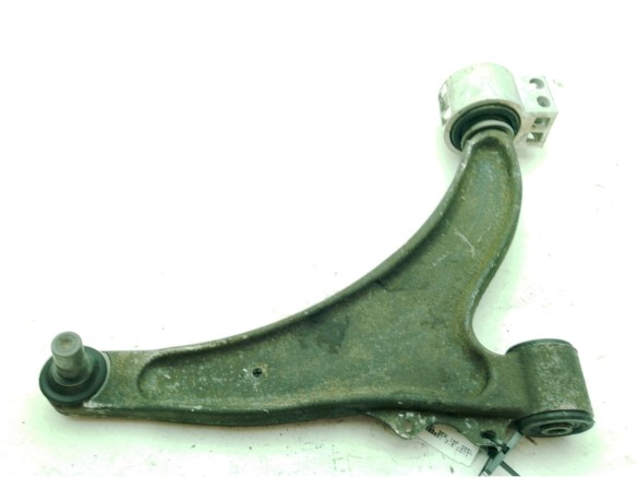 84248215 BRAZO SUSPENSION DEL DER INF OPEL INSIGNIA A Sedán (G09)|Desguaces La Cabaña