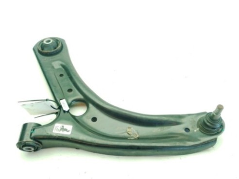 54500Q0000 BRAZO SUSPENSION DEL IZQ INF HYUNDAI i20 III (BC3, BI3)|Desguaces La Cabaña