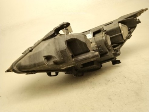 39081893 FARO DERECHO OPEL ASTRA J (P10)|Desguaces La Cabaña