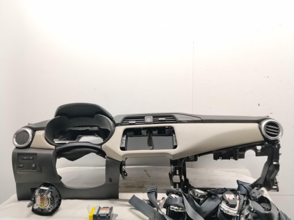  34231899D KIT AIRBAGS + SALPICADERO + CINTURONES O ANCLAJE + CENTRALIT NISSAN MICRA V (K14)|Desguaces La Cabaña