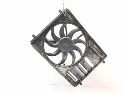 2213993 ELECTROVENTILADOR FORD FOCUS IV (HN)|Desguaces La Cabaña