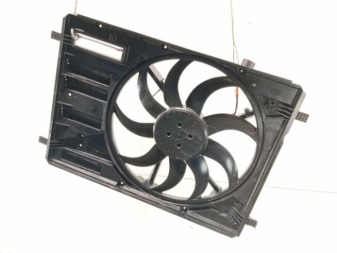 2213993 ELECTROVENTILADOR FORD FOCUS IV (HN)|Desguaces La Cabaña