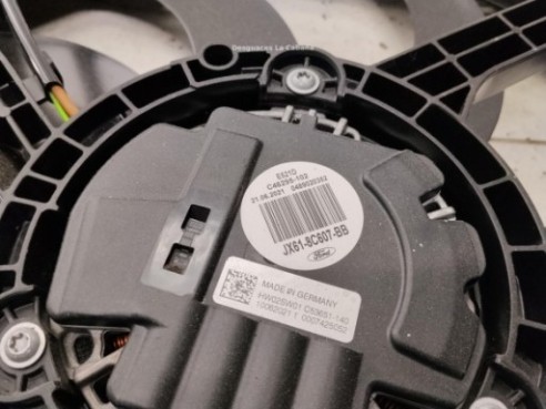 2213993 ELECTROVENTILADOR FORD FOCUS IV (HN)|Desguaces La Cabaña