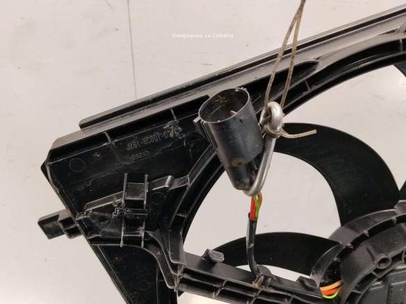 2213993 ELECTROVENTILADOR FORD FOCUS IV (HN)|Desguaces La Cabaña