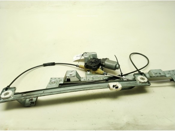 ELEVALUNAS PUERTA LAT DEL DER RENAULT KANGOO Express (FW0/1_)|Desguaces La Cabaña