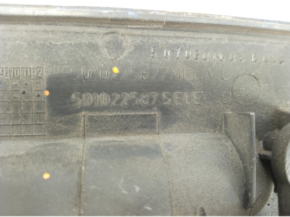 5010225877 MANILLA PUERTA LAT DEL IZQ EXT RENAULT Premium|Desguaces La Cabaña