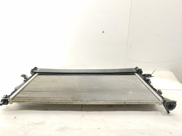 2258571 RADIADOR AGUA FORD FOCUS IV (HN)|Desguaces La Cabaña