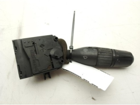 5010480375 MANDO LIMPIAPARABRISAS RENAULT Kerax|Desguaces La Cabaña