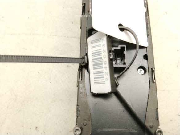   MANDO ELEVALUNAS PUERTA LAT DEL IZQ MERCEDES BENZ CLASE A (W176)|Desguaces La Cabaña