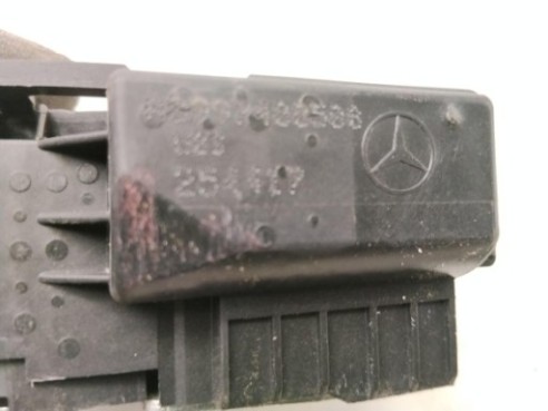 A0997400200 CERRADURA PORTON / TAPA MALETA MERCEDES BENZ CLASE A (W176)|Desguaces La Cabaña