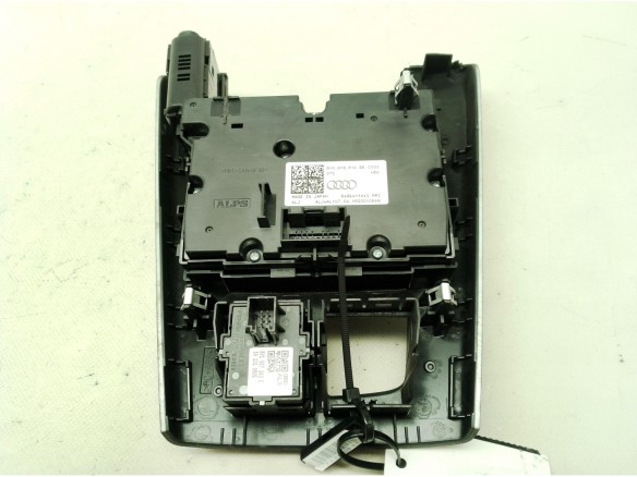 8V0919614BE MANDO MULTIMEDIA AUDI A3 Sportback (8VA, 8VF)|Desguaces La Cabaña