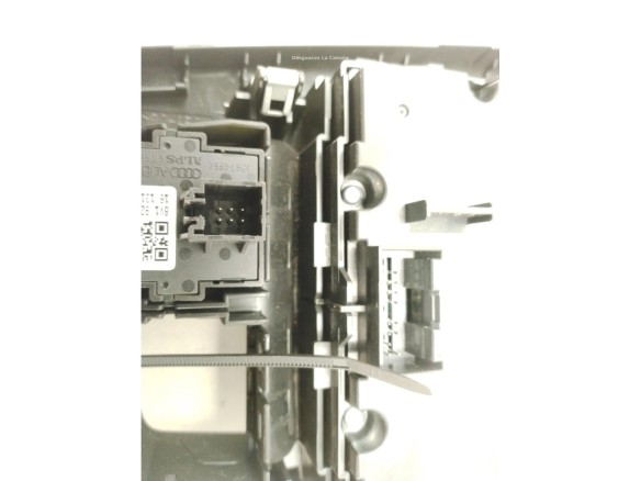 8V0919614BE MANDO MULTIMEDIA AUDI A3 Sportback (8VA, 8VF)|Desguaces La Cabaña