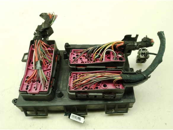 13206750GX CAJA FUSIBLES EXTERIOR (BSM) OPEL ASTRA H GTC (A04)|Desguaces La Cabaña