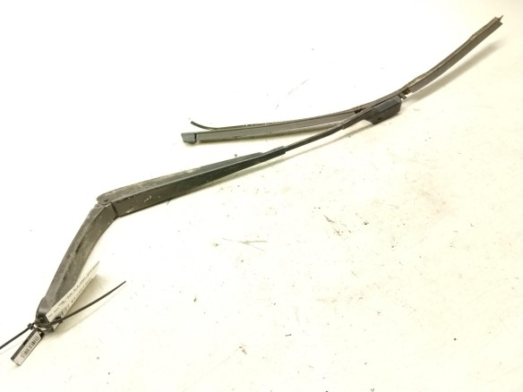 1Q1955409  03C BRAZO LIMPIAPARABRISAS DEL IZQ VW EOS (1F7, 1F8)|Desguaces La Cabaña