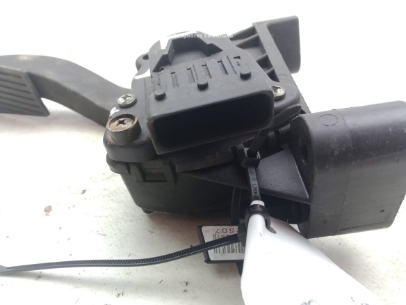 9157998 POTENCIOMETRO ACELERADOR OPEL ASTRA H Ranchera familiar (A04)|Desguaces La Cabaña