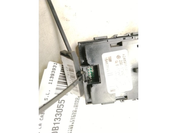 A24690504519107 INTERRUPTOR FRENO MANO ELECTRICO MERCEDES BENZ CLASE A (W176)|Desguaces La Cabaña