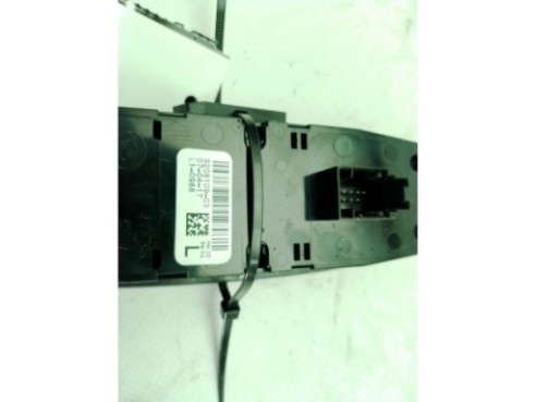 920810903 MANDO ELEVALUNAS PUERTA LAT DEL IZQ BMW 3 (F30, F80)|Desguaces La Cabaña