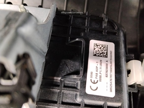 637823000A KIT AIRBAGS + SALPICADERO + CINTURONES O ANCLAJE + CENTRALIT RENAULT MEGANE IV (B9A/M_)|Desguaces La Cabaña