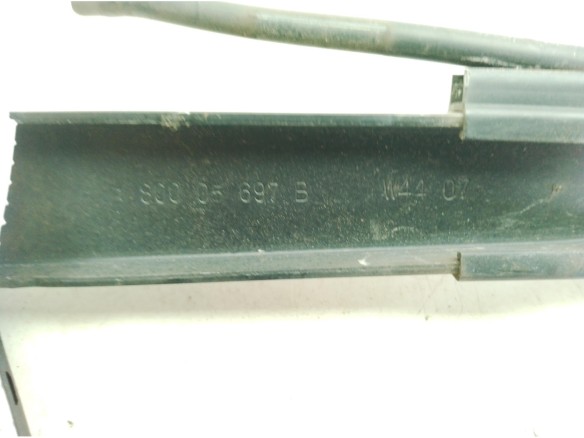 80005697B BRAZO LIMPIAPARABRISAS DEL DER  RENAULT TRUCKS MASCOTT Caja/Chasis|Desguaces La Cabaña